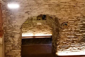passaggio nella prigione sotterranea