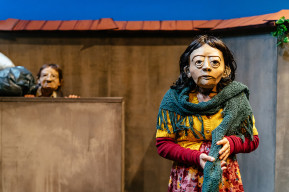 Feste: opera teatrale con maschere